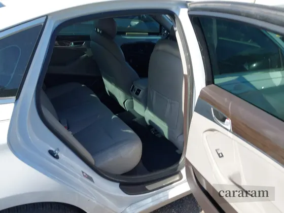 2015 Hyundai Genesis