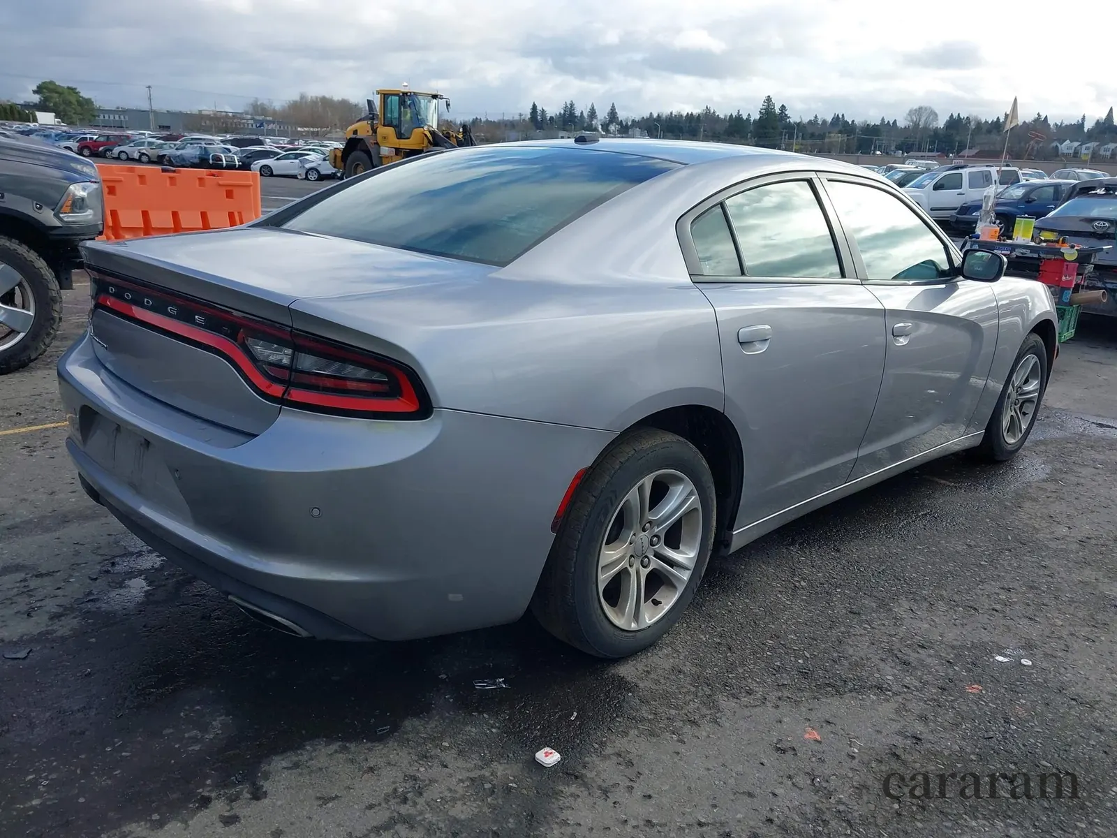 2016 Dodge Charger SE