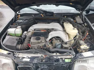 1995 Mercedes-Benz E 320