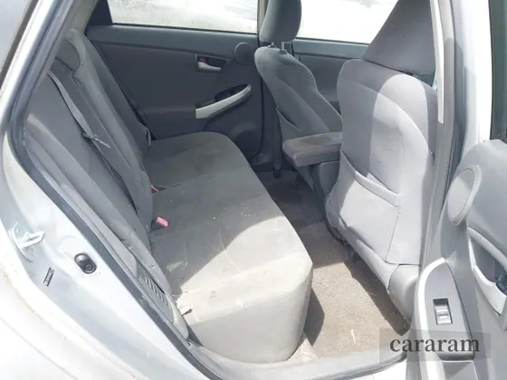 2011 Toyota Prius I