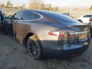 2018 Tesla Model S 75D