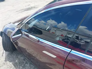 2015 Tesla Model S 85D