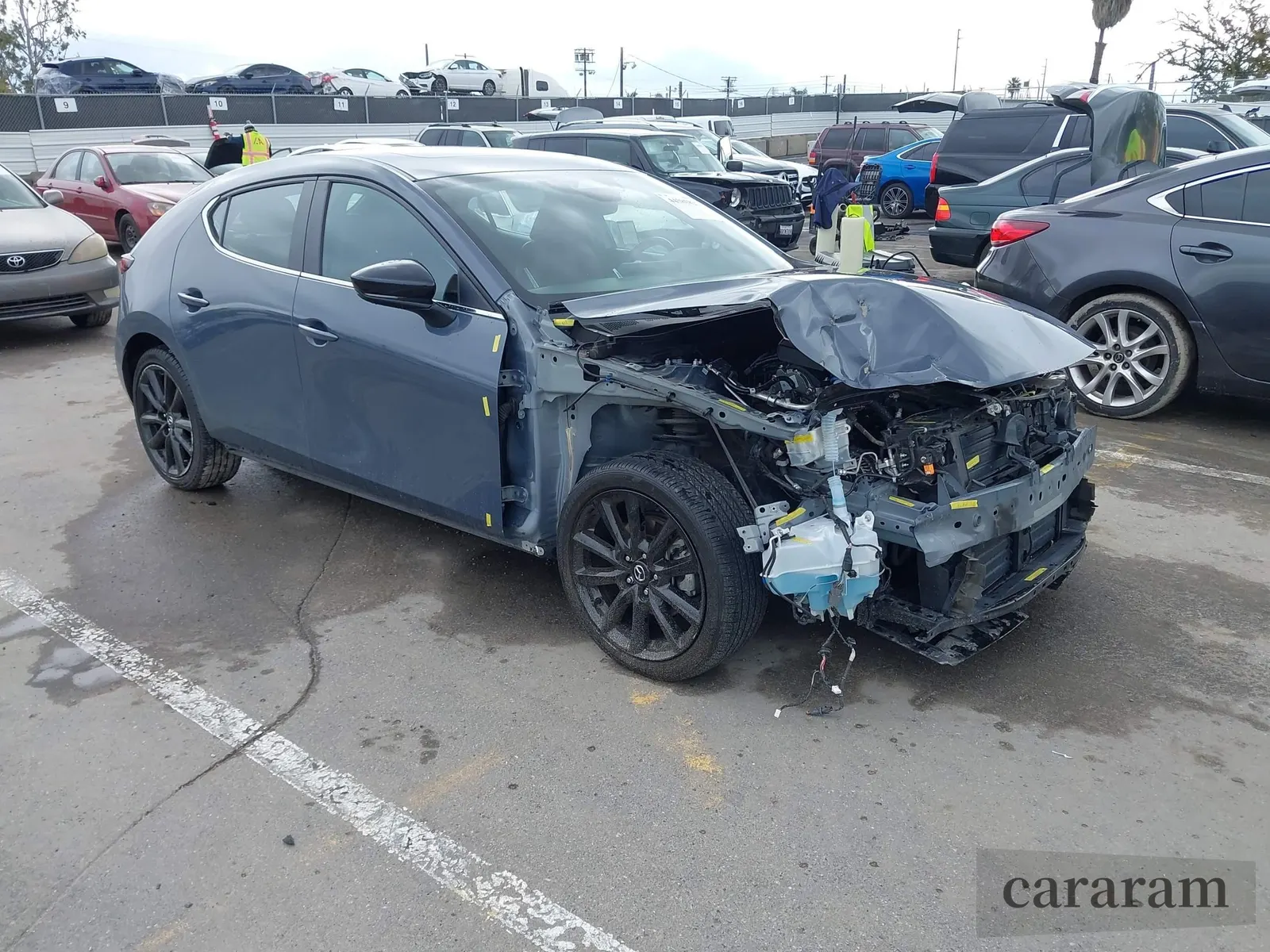 2024 Mazda 3 S Carbon Edition