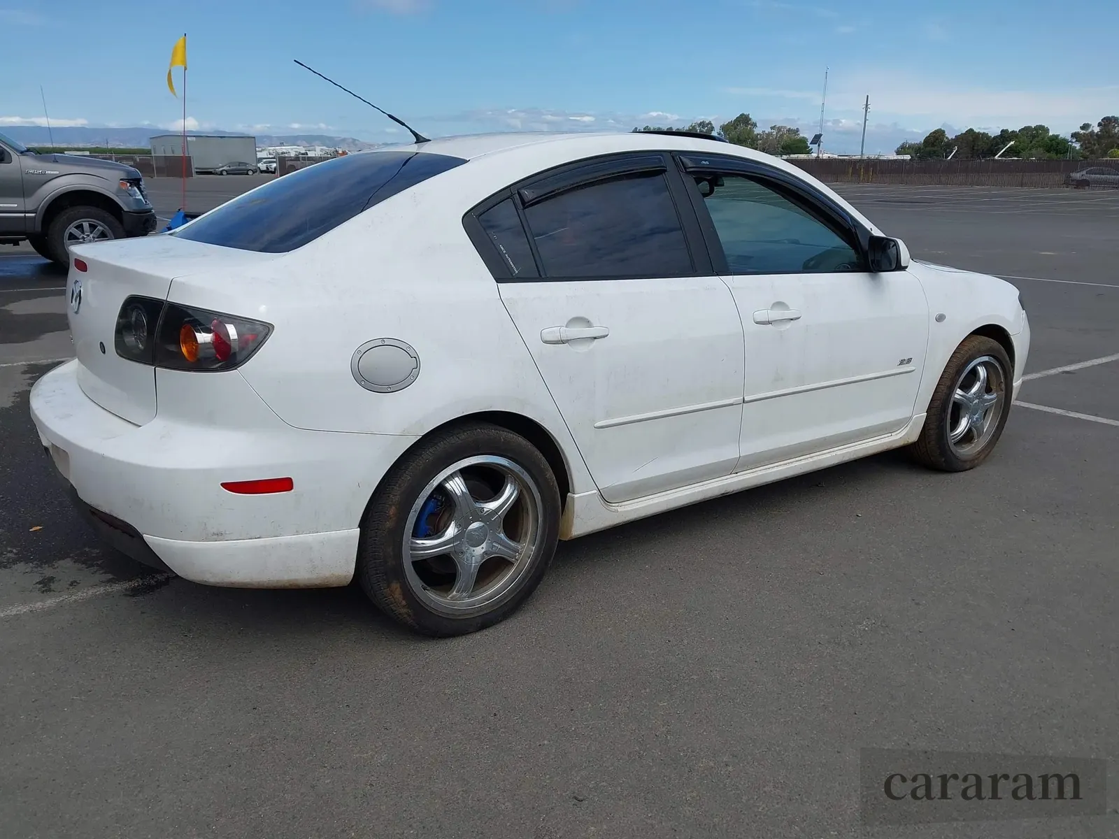 2005 Mazda 3 s