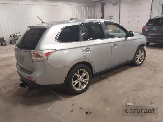 2014 Mitsubishi Outlander GT
