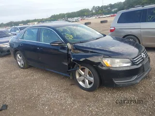 2012 Volkswagen Passat SE