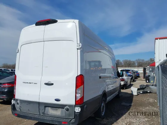 2024 Ford Transit Cargo