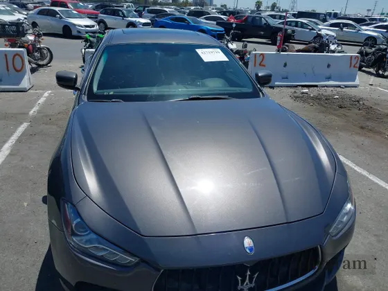 2015 Maserati Ghibli