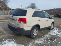 2011 Kia Sorento LX