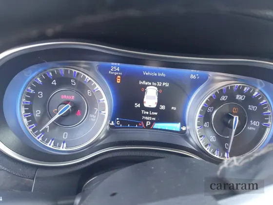 2018 Chrysler 300 Limited