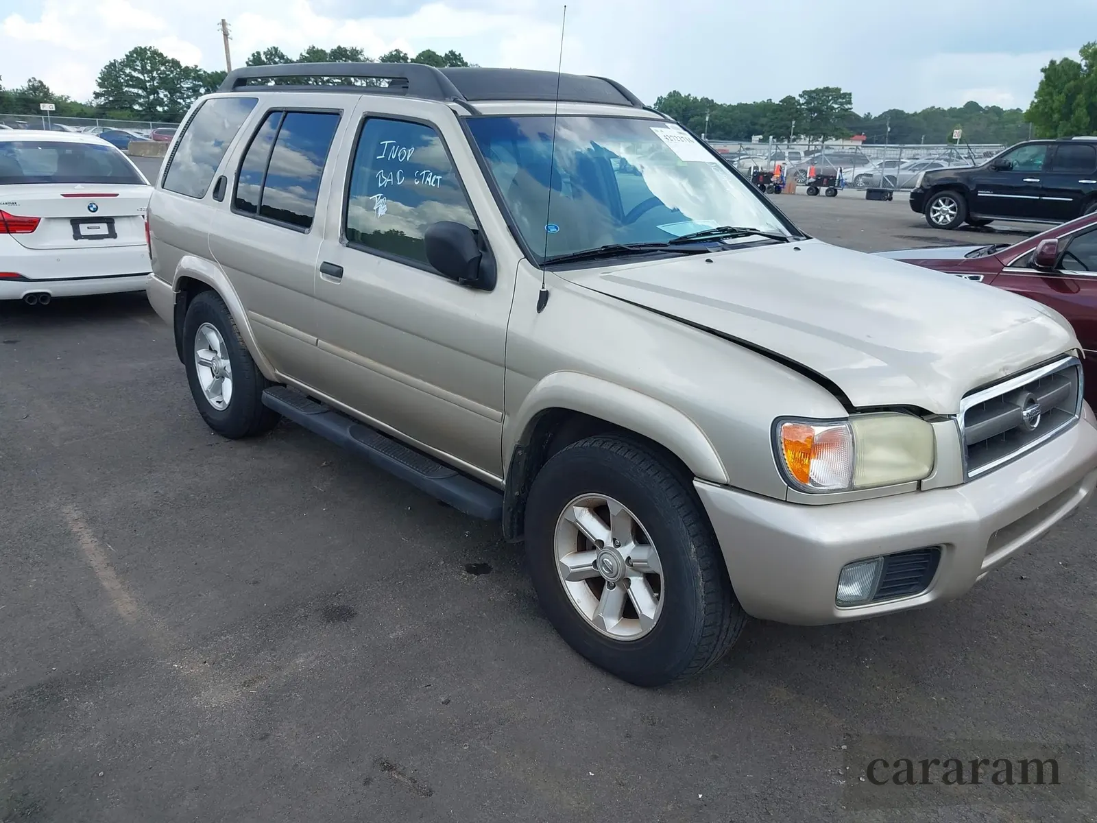 2003 Nissan Pathfinder SE