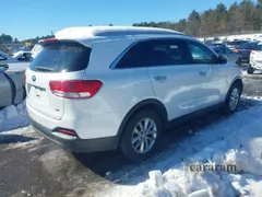2016 Kia Sorento LX