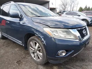 2013 Nissan Pathfinder SV