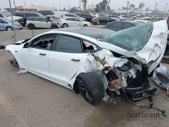 2022 Tesla Model S
