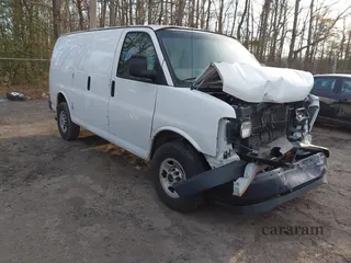 2017 GMC Savana Cargo