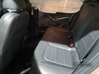2016 Volkswagen Passat SE