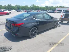 2022 Nissan Altima SR