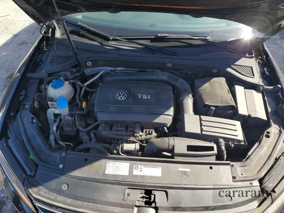 2017 Volkswagen Passat SE
