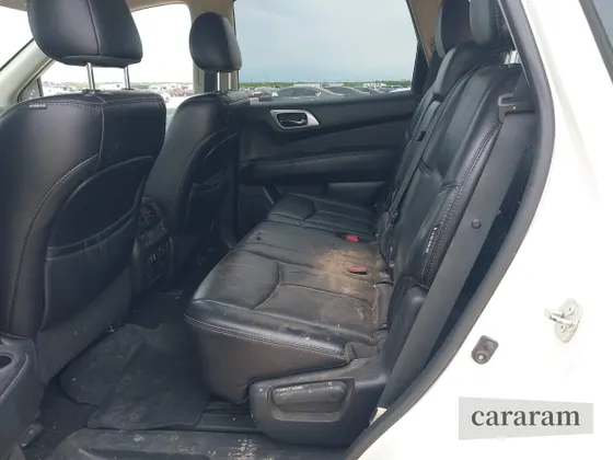 2019 Nissan Pathfinder S
