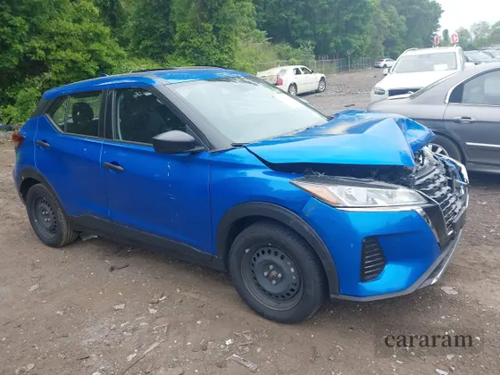 2024 Nissan Kicks S