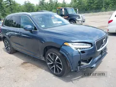 2021 Volvo XC90 Momentum