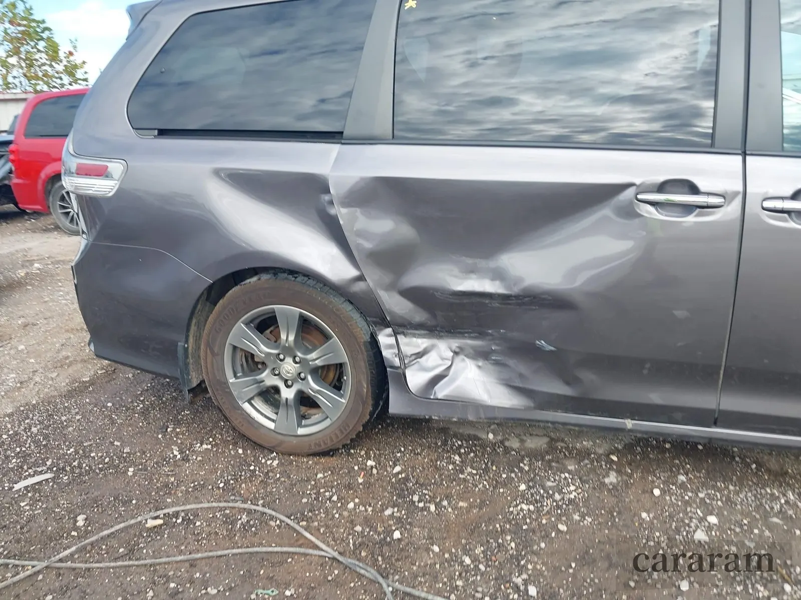 2017 Toyota Sienna SE