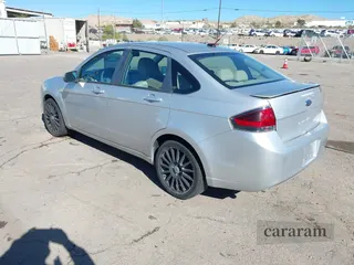 2010 Ford Focus SES
