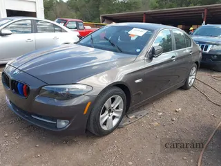 2013 BMW 5 Series 528i