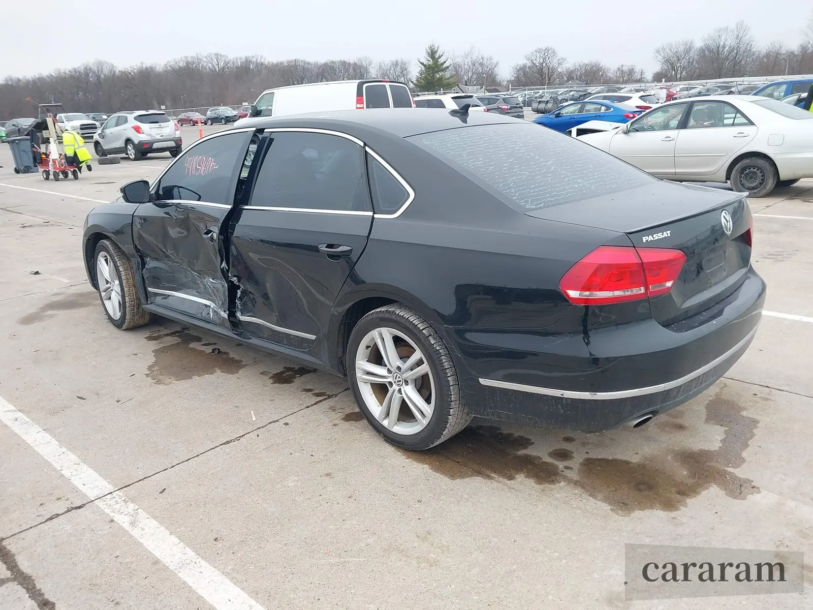 2014 Volkswagen Passat SEL Premium