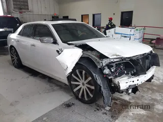 2013 Chrysler 300 C