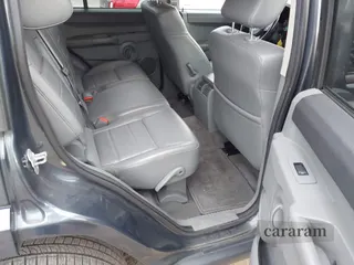 2007 Jeep Commander Sport