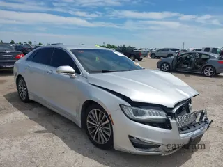 2018 Lincoln MKZ Select