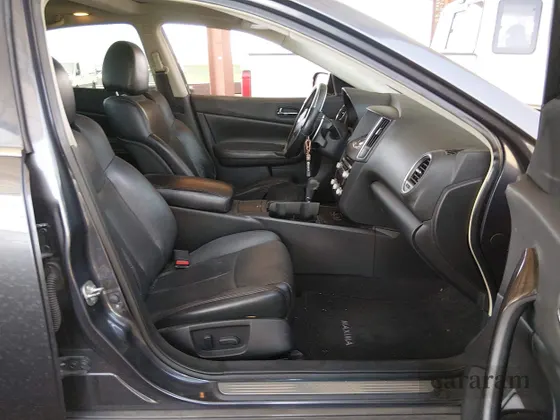 2012 Nissan Maxima SV