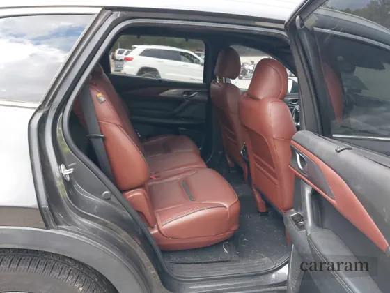 2017 Mazda CX-9 Signature