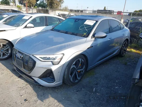 2022 Audi e-tron Sportback S line Premium Plus