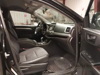 2015 Toyota Highlander LE