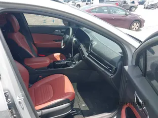 2025 Kia Sportage SX