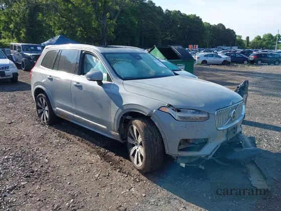 2025 Volvo XC90 Plus