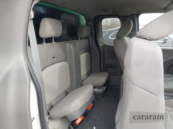 2018 Nissan Frontier S