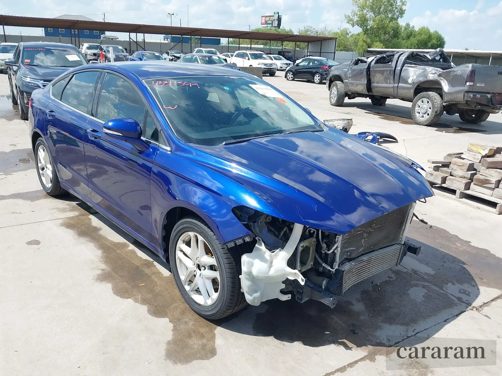 2013 Ford Fusion SE