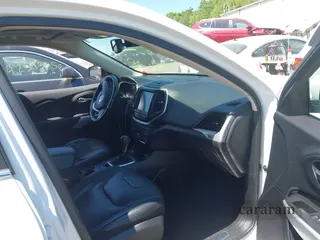 2018 Jeep Cherokee Overland