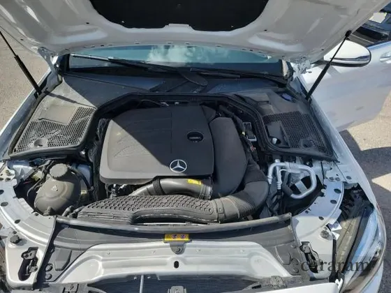 2021 Mercedes-Benz C 300
