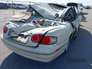 2005 Kia Amanti