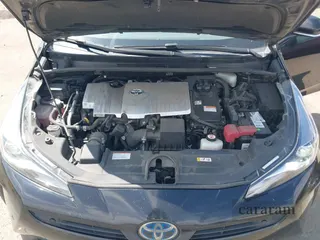 2021 Toyota Prius L Eco
