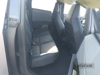 2025 Tesla Cybertruck Cyberbeast