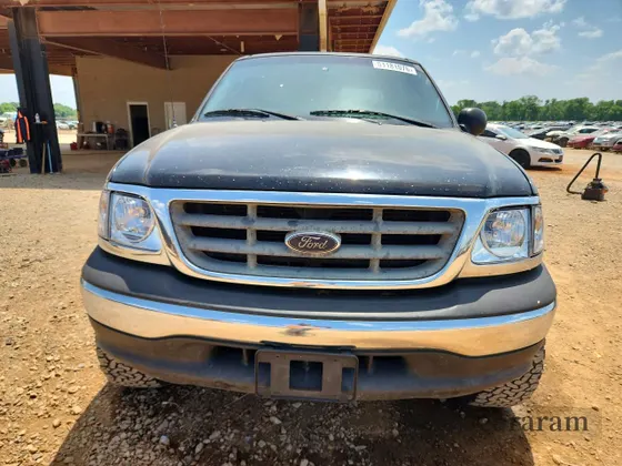 2003 Ford F-150 XLT