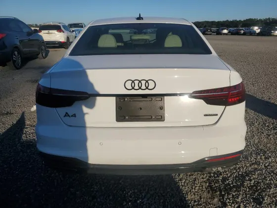 2024 Audi A4 S line Premium Plus