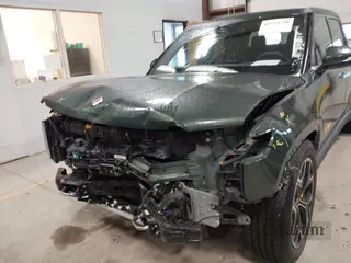 2022 Rivian R1T Adventure