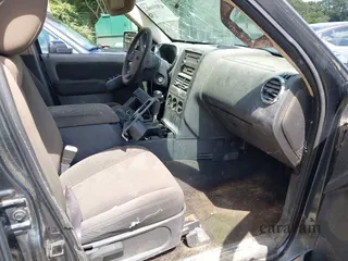 2010 Ford Explorer XLT