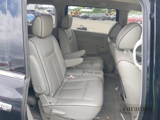 2015 Nissan Quest SV